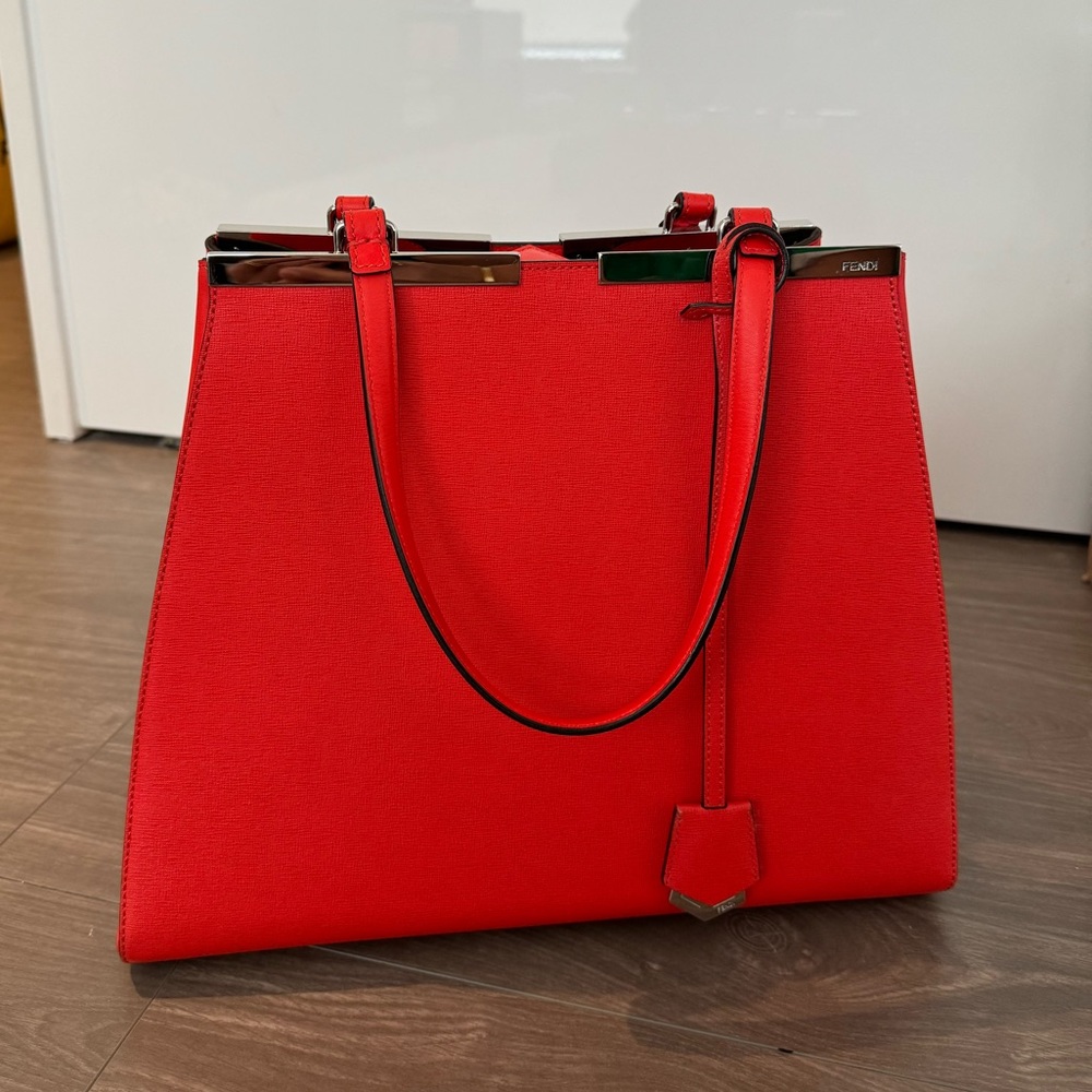 Fendi 3jours Bag in Orange Like New
